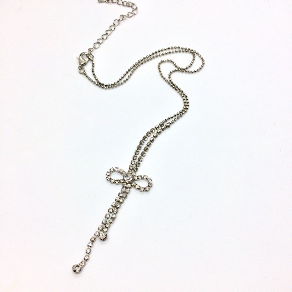 3/$30 BOW RIBBON RHINESTONE SILVER TONE DAINTY NECKLACE - Picture 9 of 10